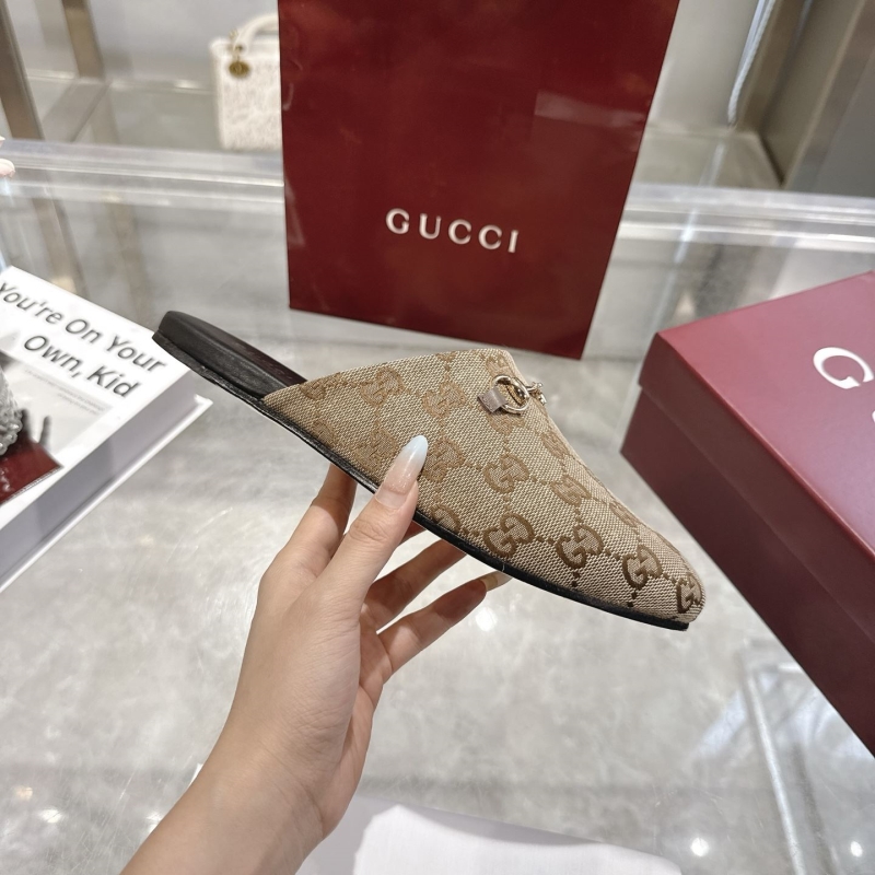 Gvc*1 slippers